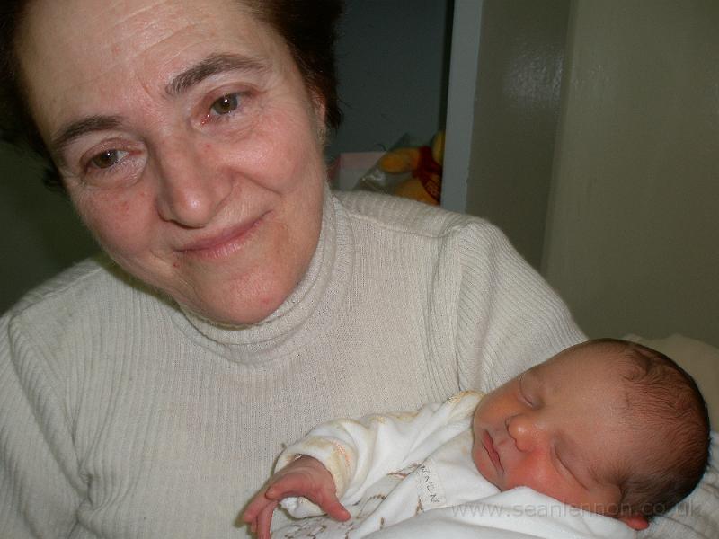 Loris Lennon (16-12-09) 002.jpg - OLYMPUS DIGITAL CAMERA         